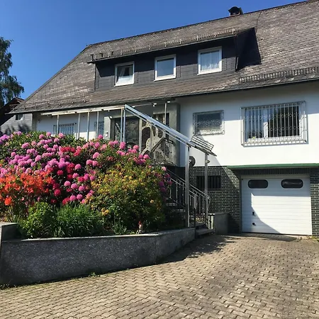 Naturblick 3 Moderne Mit Balkon Grebenhain